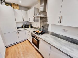 Photo 8- click for photo gallery